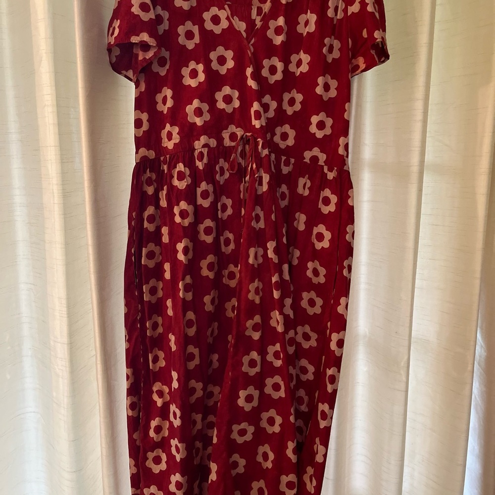 Red Floral Christy Dawn Dress - Size large
